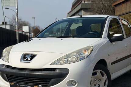 Peugeot 206 169.900 km 2.499 &euro; Nürnberg 90439