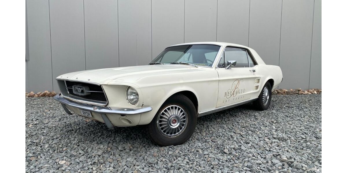 Ford Mustang 37.658 km 17.999 &euro; Mockrehna 04862