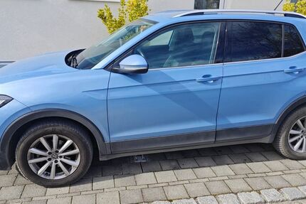 VW T-Cross 17.600 km 23.200 &euro; Köln 50676