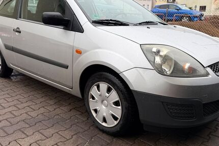 Ford Fiesta 124.000 km 2.000 &euro; Idar-Oberstein 55743