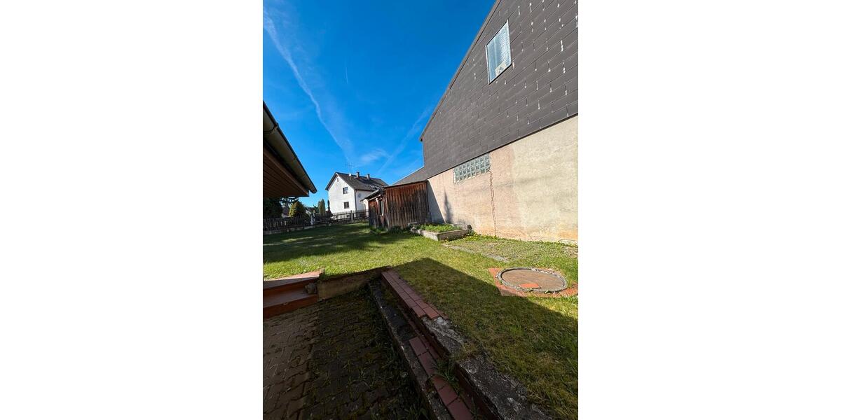 Doppelhaushälfte Hirschau - 8 Zimmer, 20 m&sup2;, 300.000&euro; | Angebot:26477756