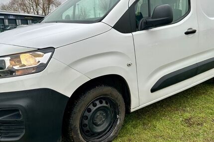 Citroen Berlingo 161.737 km 7.200 &euro; Rostock 18147