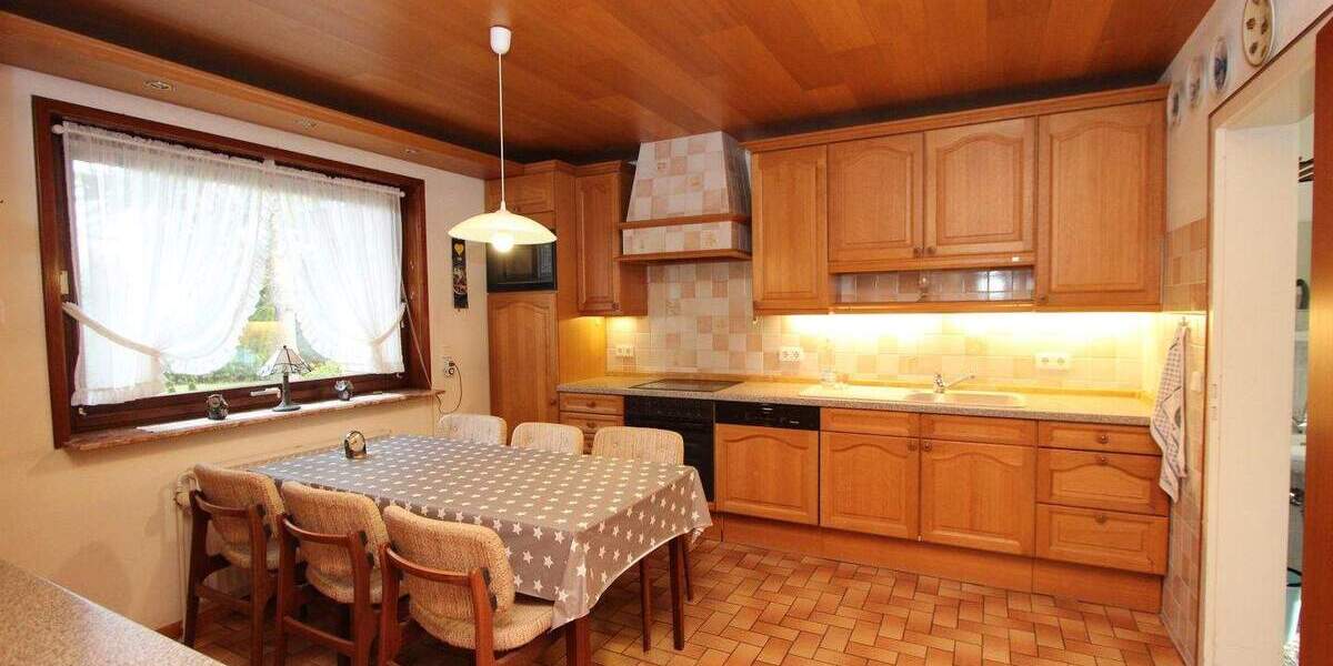 Einfamilienhaus Klixbüll - 7 Zimmer, 259 m&sup2;, 375.000&euro; | Angebot:25706533