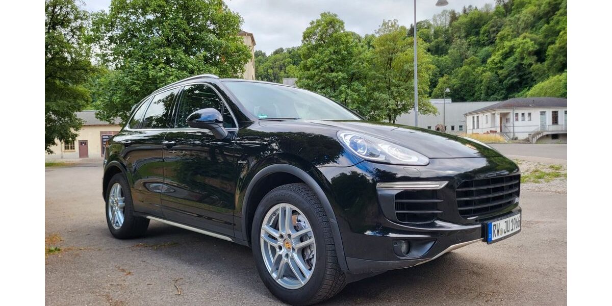 Porsche Cayenne 227.000 km 22.500 &euro; ROTTWEIL 78628