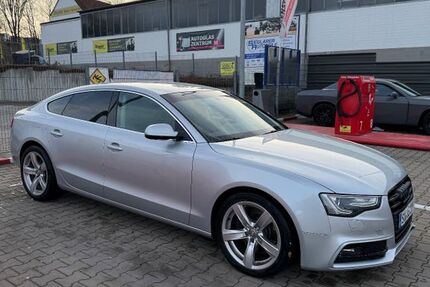 Audi A5 145.000 km 15.499 &euro; Lohmar 53797