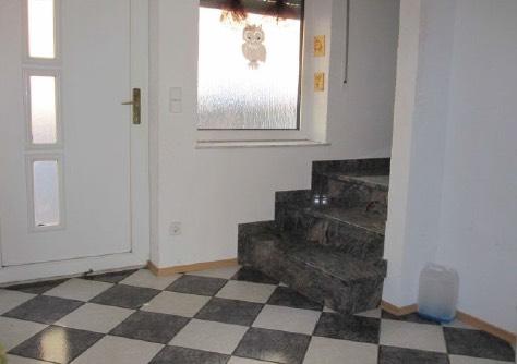 Etagenwohnung Herrstein - 4 Zimmer, 140 m&sup2;, 1.050&euro; | Angebot:26387171