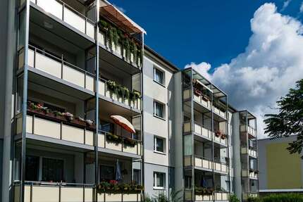 Wohnung Stadtilm - 2 Zimmer, 51 m&sup2;, 314&euro; | Angebot:25240087