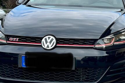 VW Golf 82.000 km 24.850 &euro; Brechen 65611