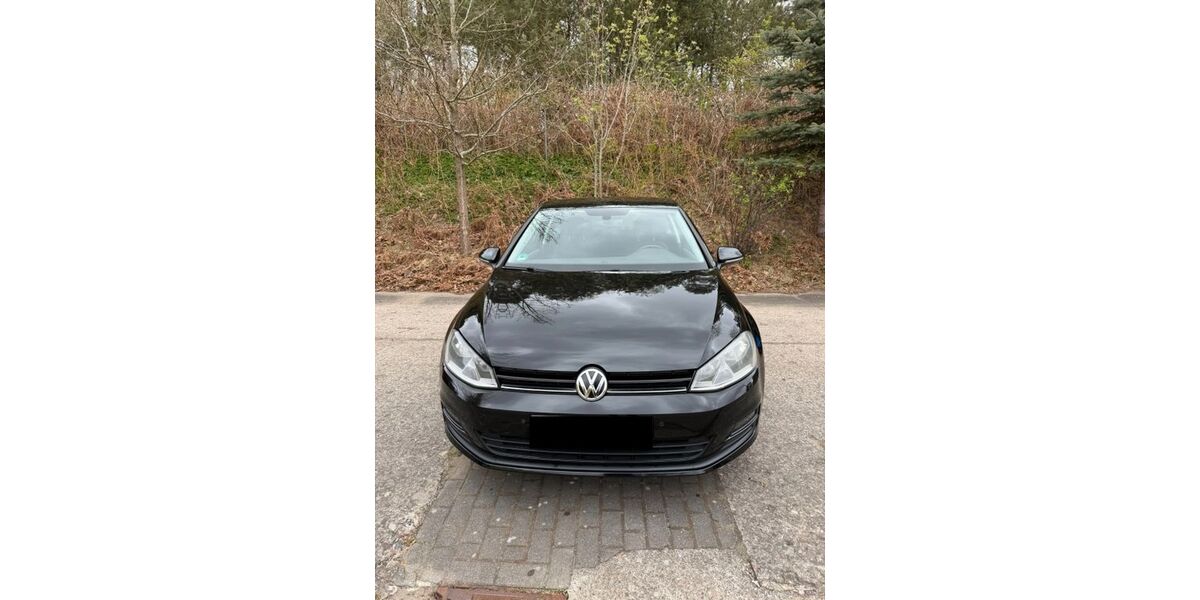 VW Golf 118.000 km 7.990 &euro; Bergen auf Rügen 18528