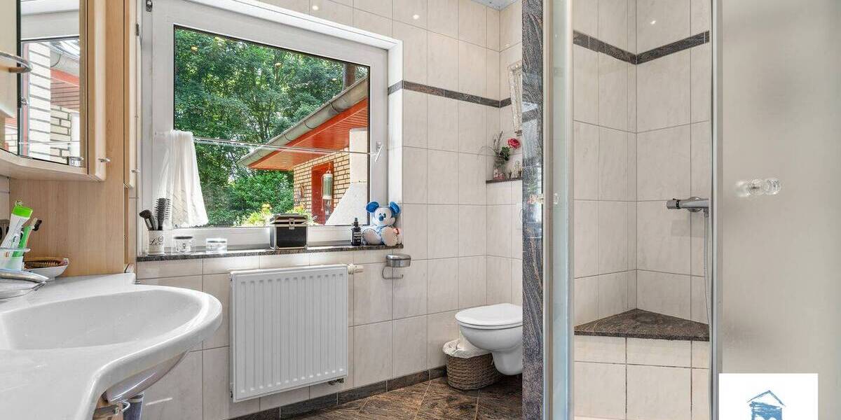 Einfamilienhaus Lindern (Oldenburg) / Garen Garen - 9 Zimmer, 229 m&sup2;, 389.000&euro; | Angebot:26875448