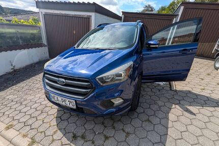 Ford Kuga 45.300 km 13.900 &euro; Emskirchen 91448