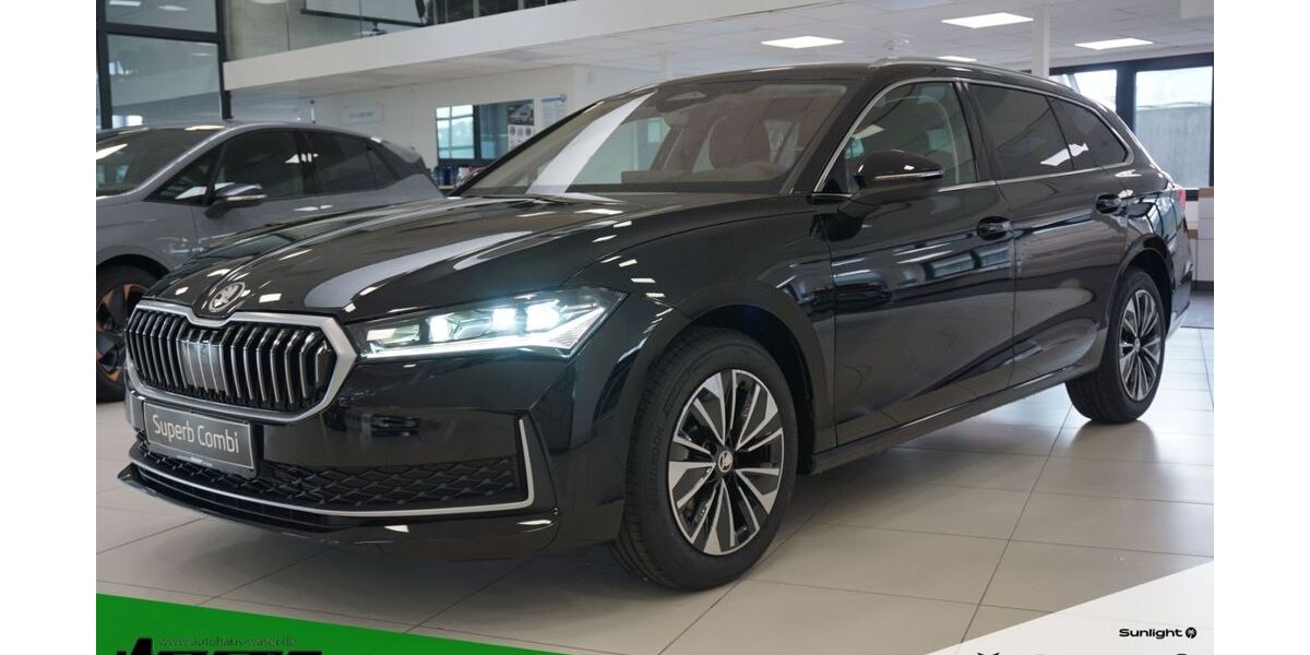 Skoda Superb 8.900 km 43.990 &euro; Waldshut-Tiengen 79761