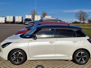 Suzuki Swift 1.2 Hybrid CVT Comfort+ 2.500 km 21.990 € Obrigheim-Asbach 74847