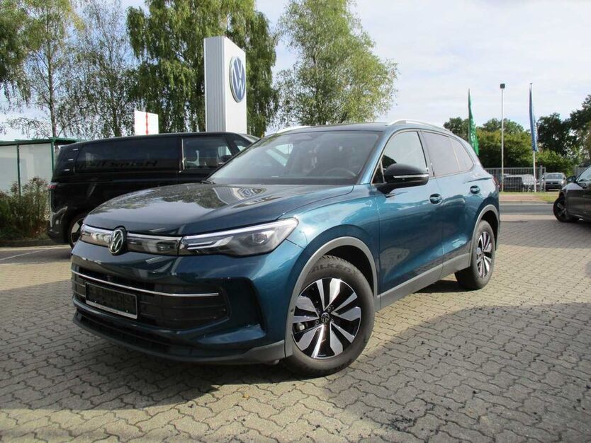 VW Tiguan 18.519 km 37.490 € Harsefeld-Hollenbeck 21698