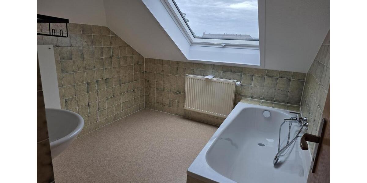 Dachgeschoßwohnung Landau in der Pfalz - 3 Zimmer, 65 m&sup2;, 630&euro; | Angebot:26448768
