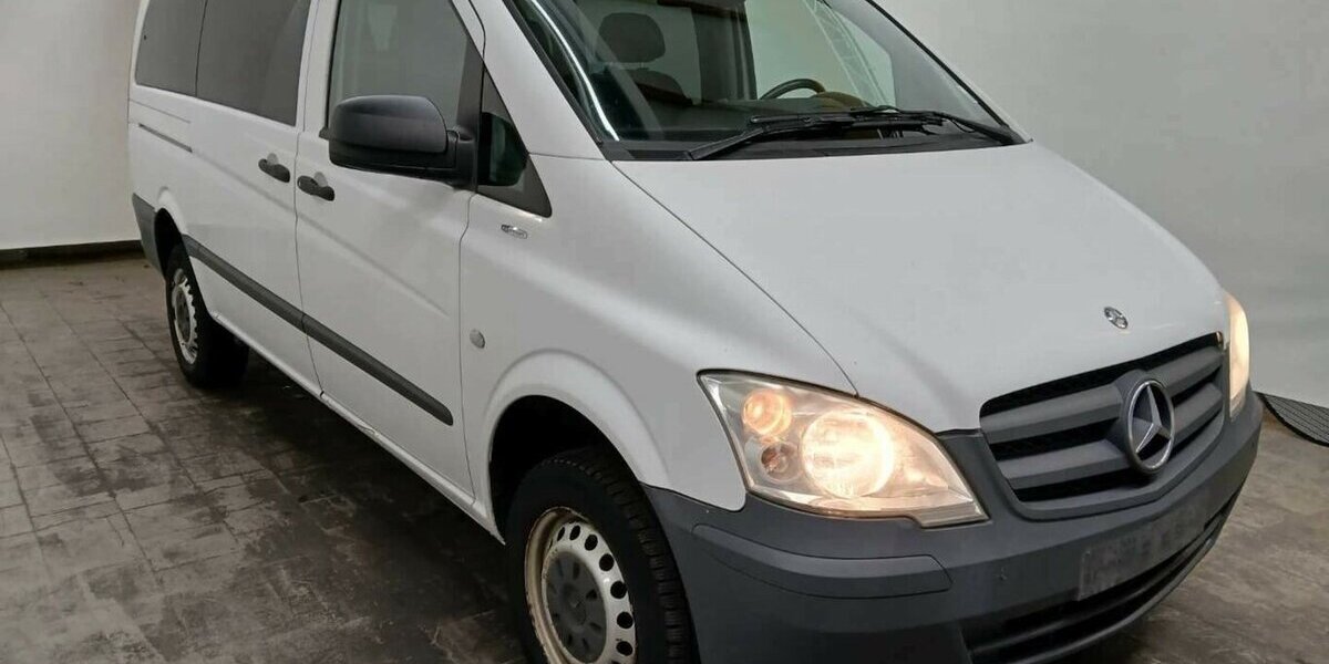 Mercedes-Benz Vito Kombi 4x4 116 CDI lang 4x4 8 Sitze 254.900 km 13.950 &euro; Badem 54657
