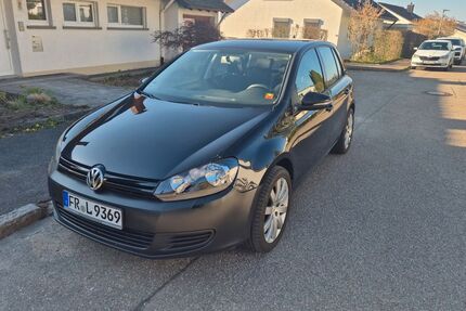 VW Golf 259.000 km 4.399 &euro; Freiburg 79104