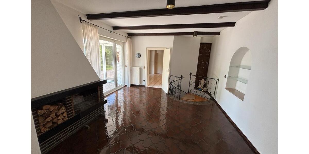 Bungalow Mönchengladbach West - 6 Zimmer, 320 m&sup2;, 655.000&euro; | Angebot:26993121