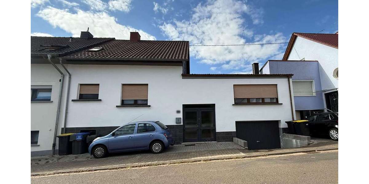 Einfamilienhaus Lebach - 8 Zimmer, 150 m&sup2;, 195.000&euro; | Angebot:27200362