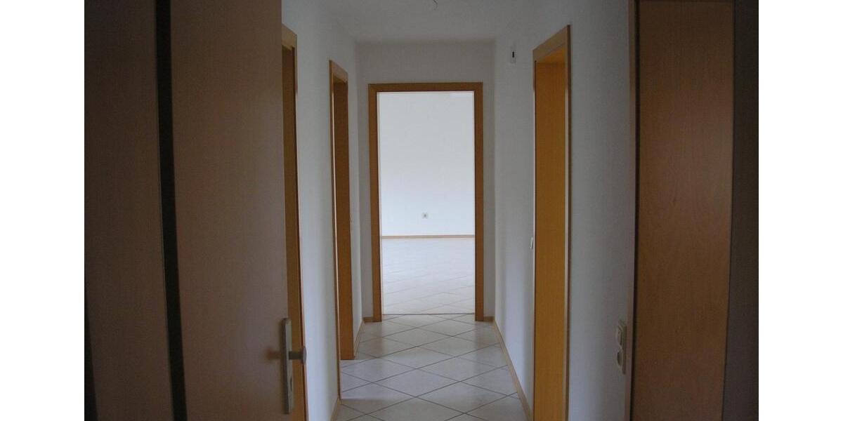 Etagenwohnung Wipperfürth - 3 Zimmer, 86 m&sup2;, 750&euro; | Angebot:26122531