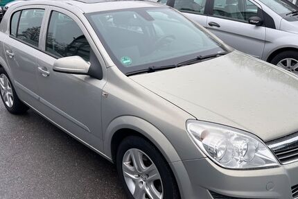 Opel Astra 146.000 km 2.990 € Filderstadt bei Stuttgart 70794
