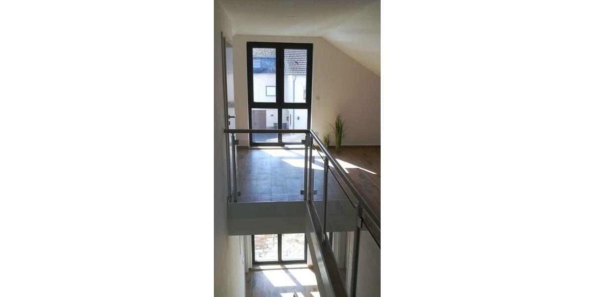 Einfamilienhaus Wächtersbach - 5 Zimmer, 160 m&sup2;, 1.890&euro; | Angebot:26118003