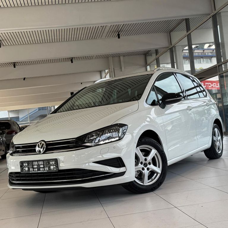 VW Golf 96.599 km 17.400 € Siegen 57078