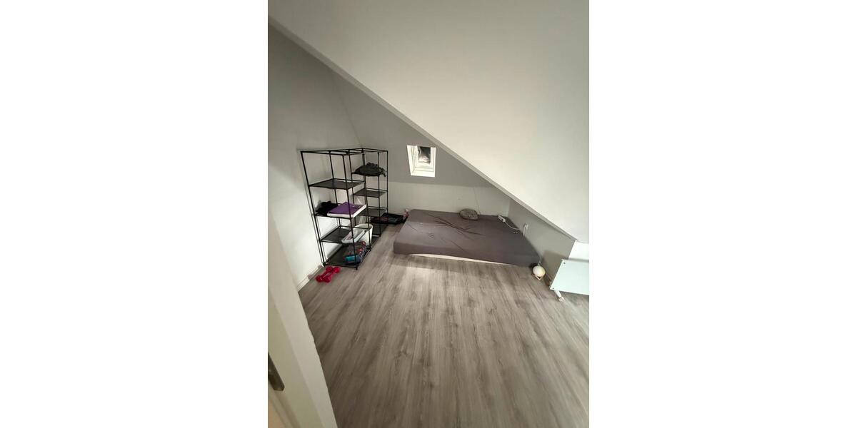 Mehrfamilienhaus, Wohnhaus Marbach am Neckar - 7 Zimmer, 165 m&sup2;, 390.000&euro; | Angebot:27076711