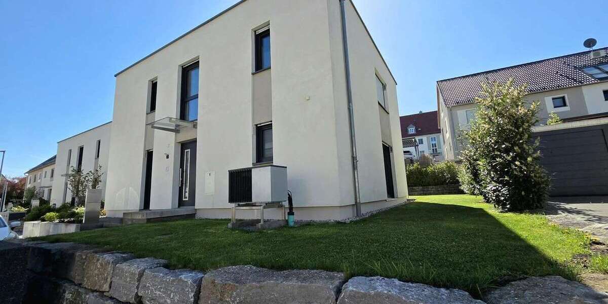 Einfamilienhaus Neustadt - 4 Zimmer, 142 m&sup2;, 680.000&euro; | Angebot:26394599