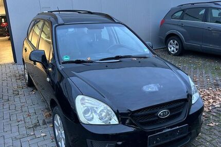 Kia Carens 220.000 km 1.300 &euro; Geldern 47608