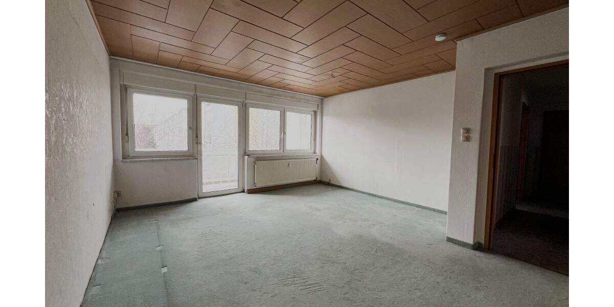 Etagenwohnung Riesa Neugröba - 4 Zimmer, 76 m&sup2;, 80.000&euro; | Angebot:25691521