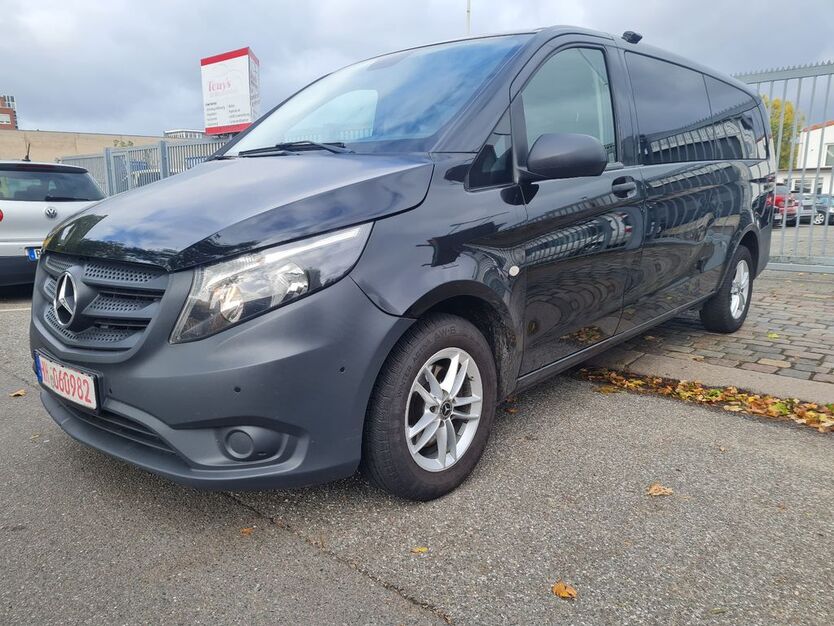Mercedes-Benz Vito 402.600 km 11.450 € Hamburg 20537