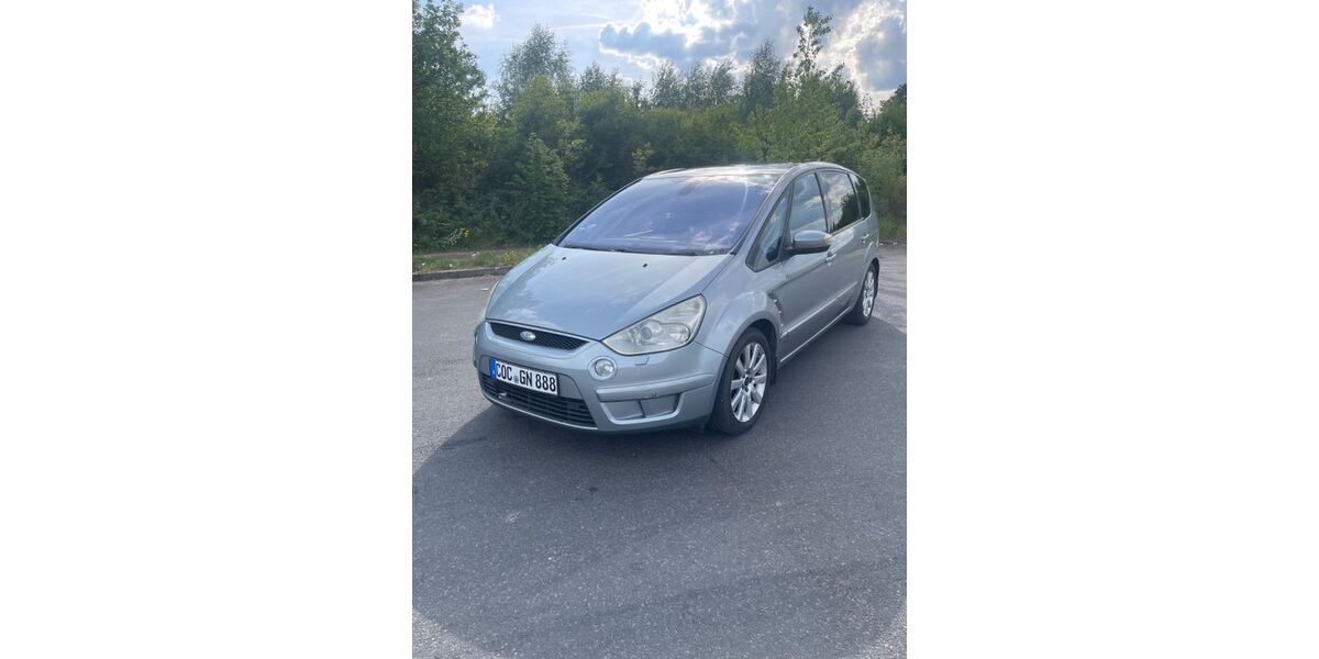 Ford S-Max 231.002 km 3.999 &euro; Büchel 56823