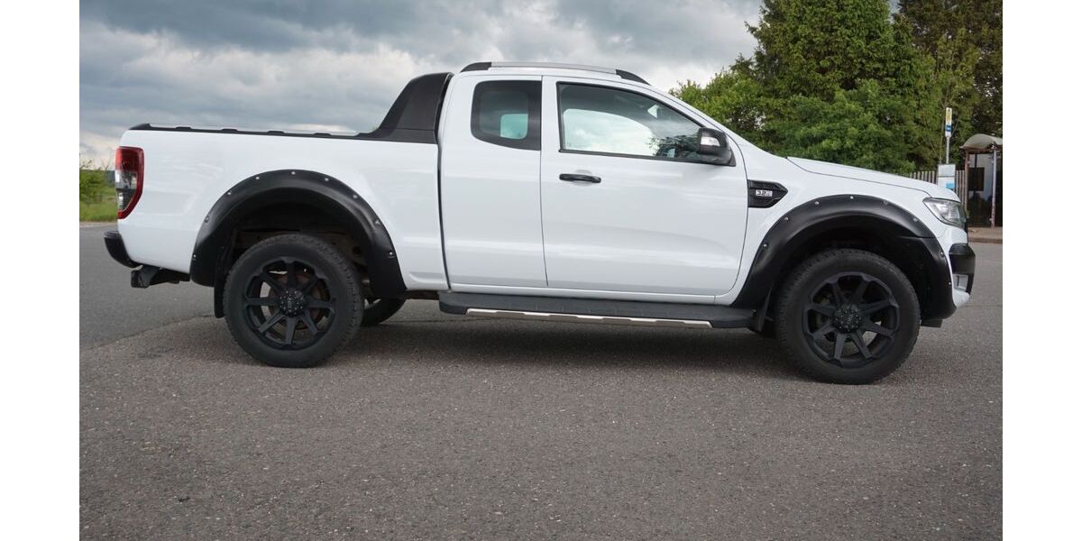 Ford Ranger 98.573 km 25.490 &euro; Allstedt 06542