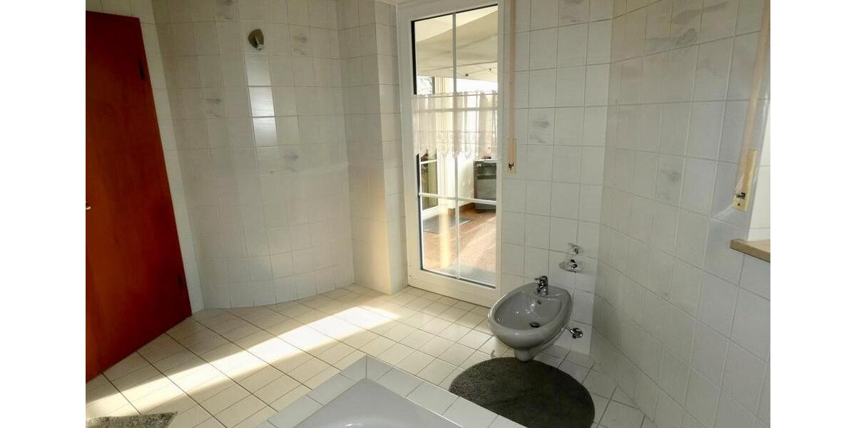 Maisonettenwohnung Lauingen (Donau) - 5 Zimmer, 130 m&sup2;, 1.300&euro; | Angebot:26130332