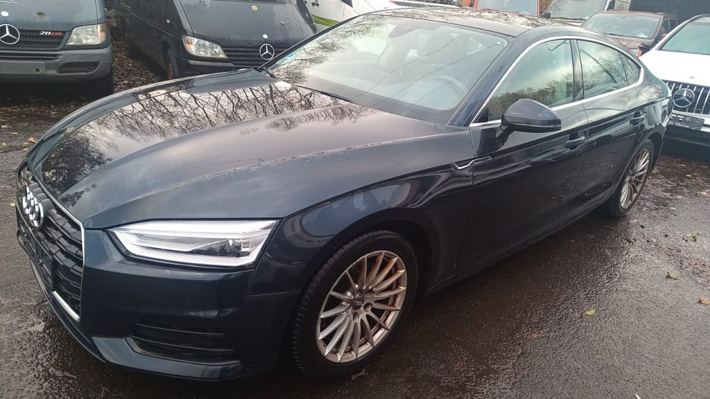 Audi A5 231.589 km 13.900 &euro; Königswinter 53639