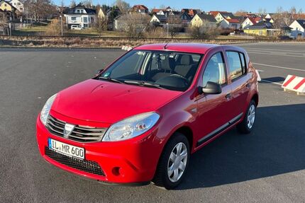 Dacia Sandero 150.000 km 2.500 &euro; Ilmenau 98693