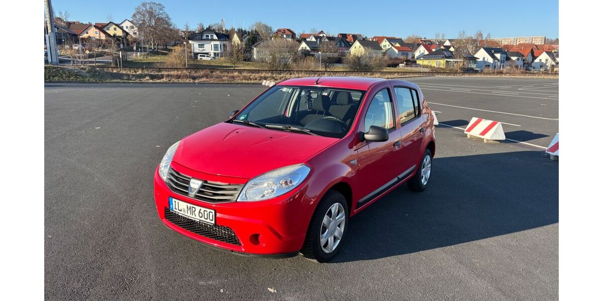 Dacia Sandero 150.000 km 2.500 &euro; Ilmenau 98693