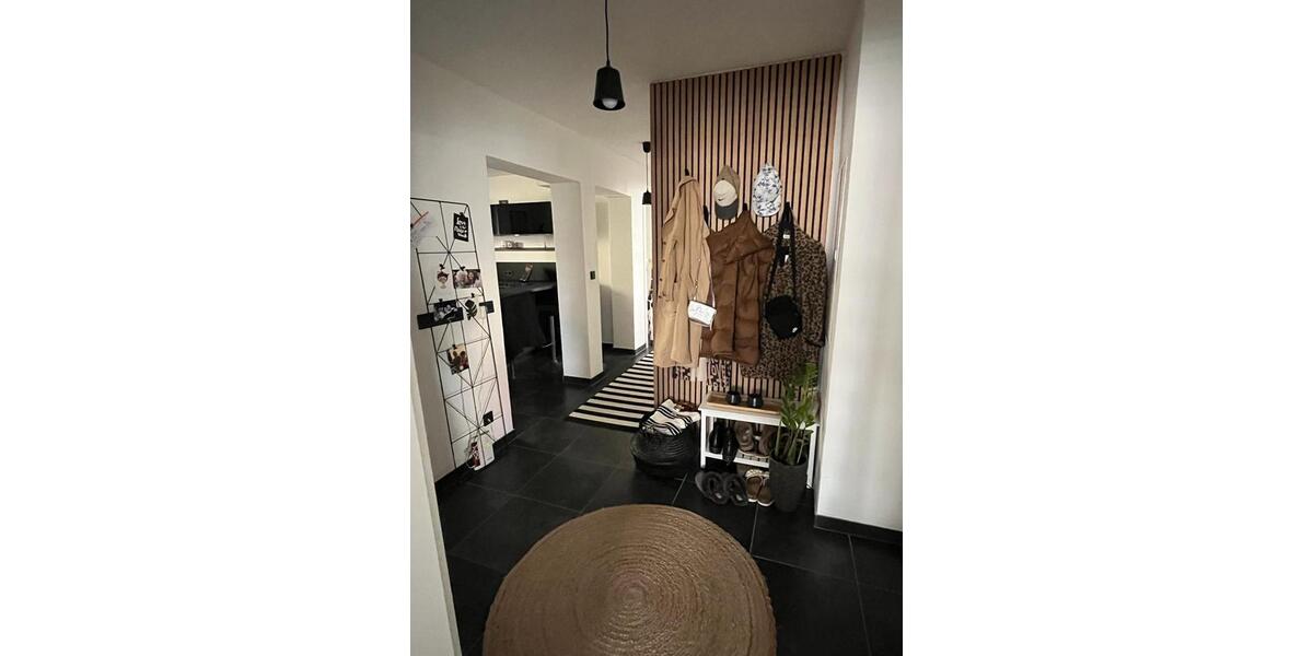 Etagenwohnung Hallstadt - 20 Zimmer, 90 m&sup2;, 500&euro; | Angebot:26283908