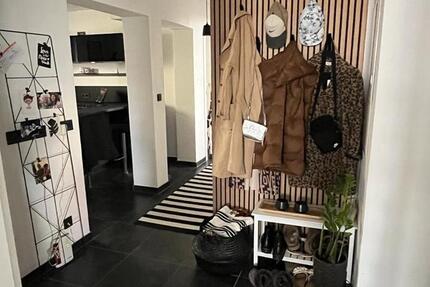 Wohnung Hallstadt - 20 Zimmer, 90 m&sup2;, 500&euro; | Angebot:26283908