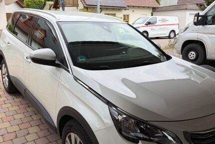 Peugeot 5008 180.000 km 13.000 &euro; Hördt 76771