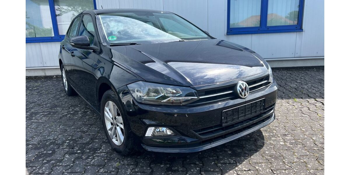 VW Polo 33.000 km 13.700 &euro; Bad Lippspringe 33175