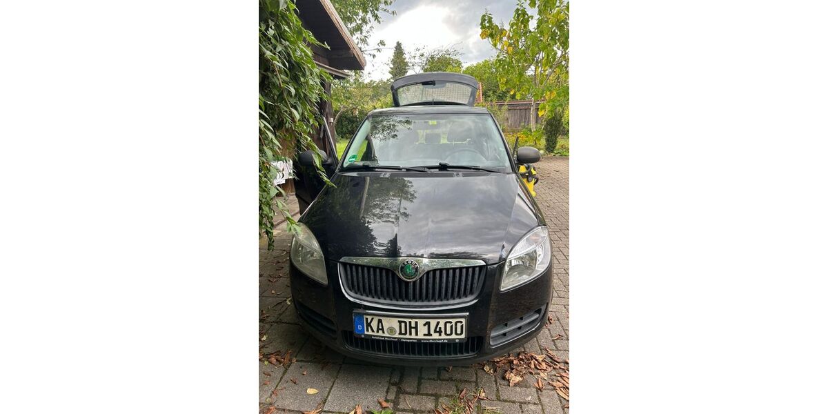Skoda Fabia 136.000 km 3.200 &euro; Berg 76768