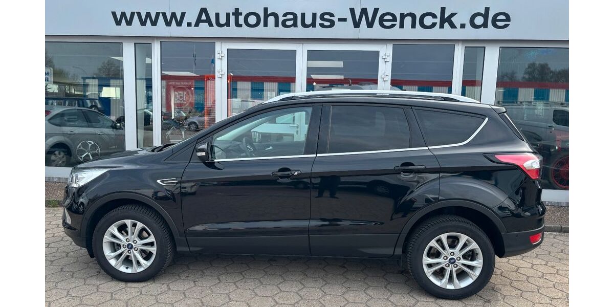 Ford Kuga 26.868 km 18.970 &euro; Winsen (Luhe) 21423