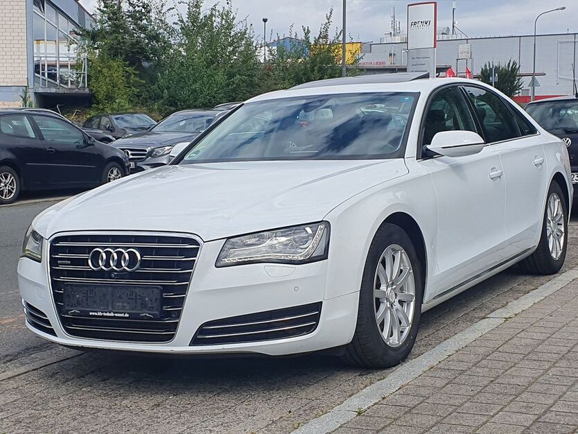 Audi A8 209.000 km 15.999 € Fulda 36043