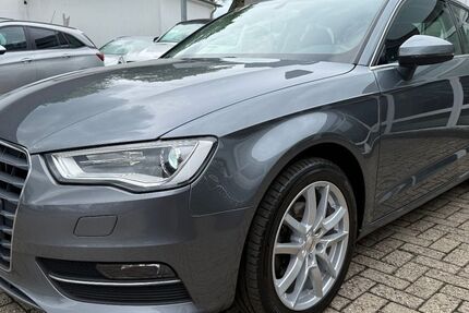 Audi A3 135.200 km 8.990 &euro; Cloppenburg 49661