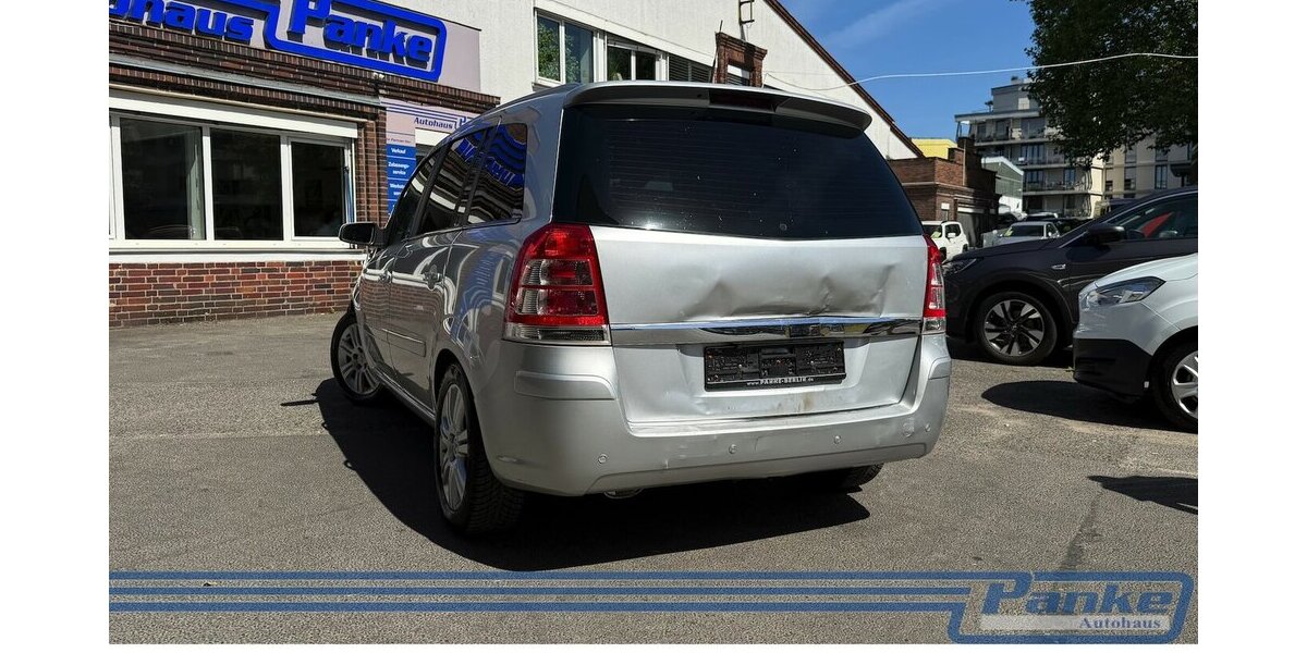 Opel Zafira Innovation*7-Sitz*Tempo*SHZ*Navi*Touch* 166.937 km 3.380 &euro; Berlin 13187
