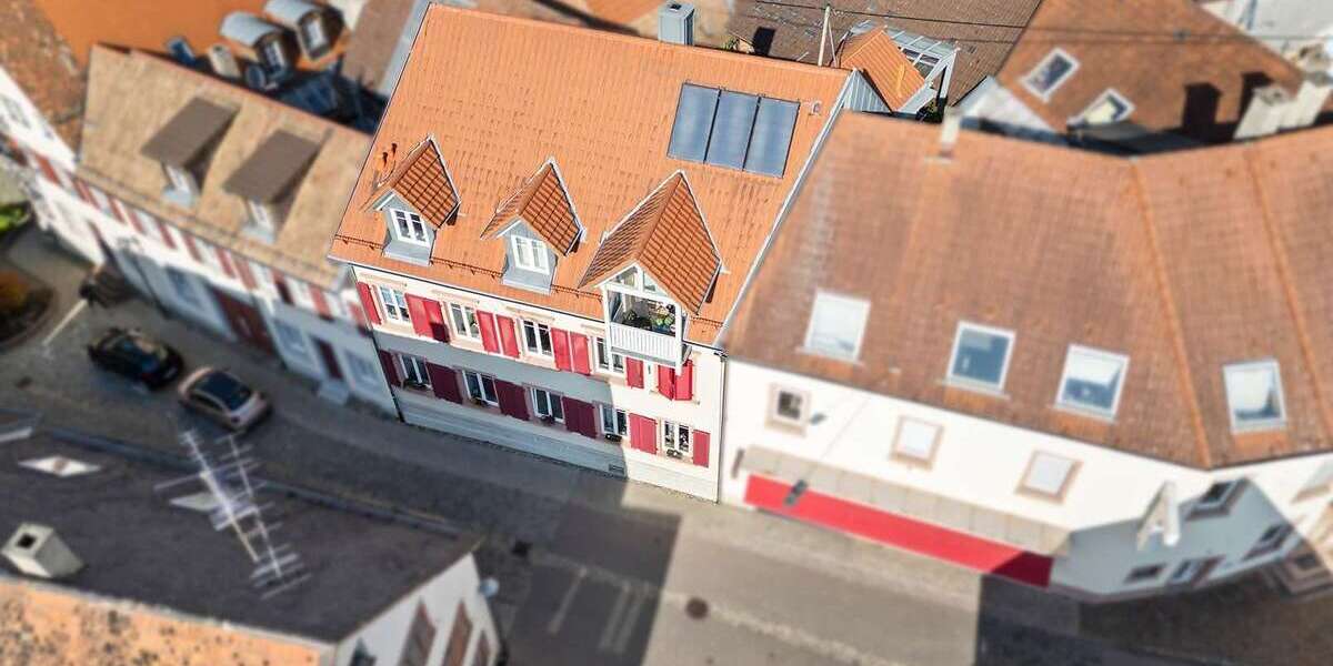 Haus zum Kaufen in Endingen 1.100.000 € 307.68 m² 10 zimmer