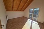 3 Zimmer - Dachgeschoss-Wohnung in Mettenheim-Hart 3 zimmer