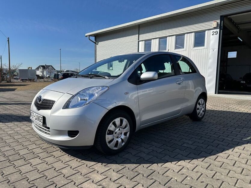 Yaris